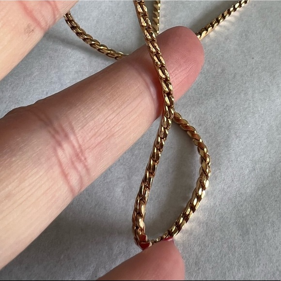 Vintage Amway gold tone metal necklace - Picture 4 of 7